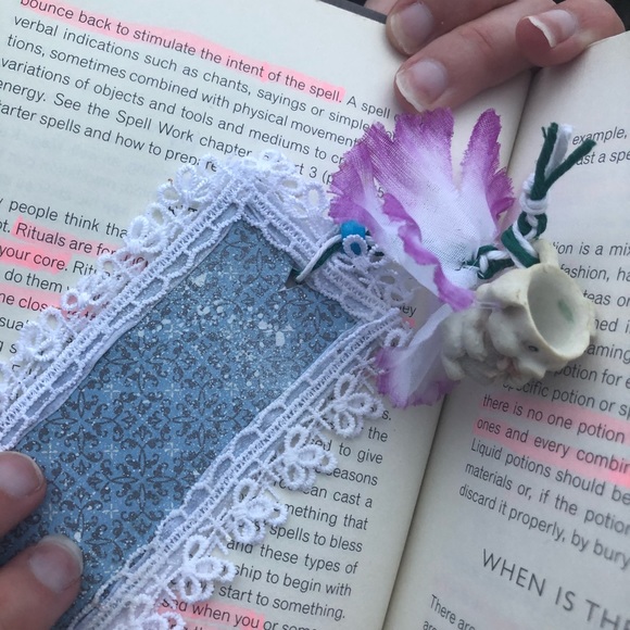 Handmade Bookmark w/ Vintage Bunny Teacup Charm - Picture 3 of 6
